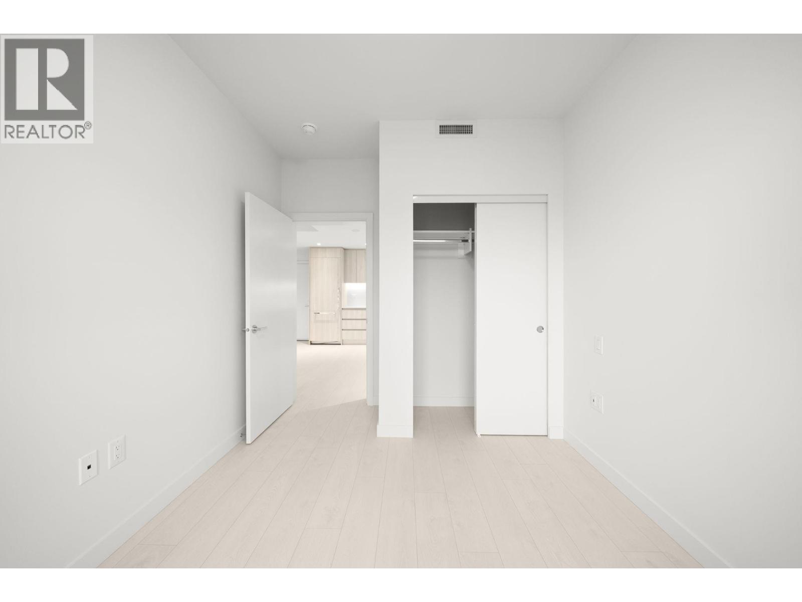 406 4928 QUEBEC STREET, Vancouver