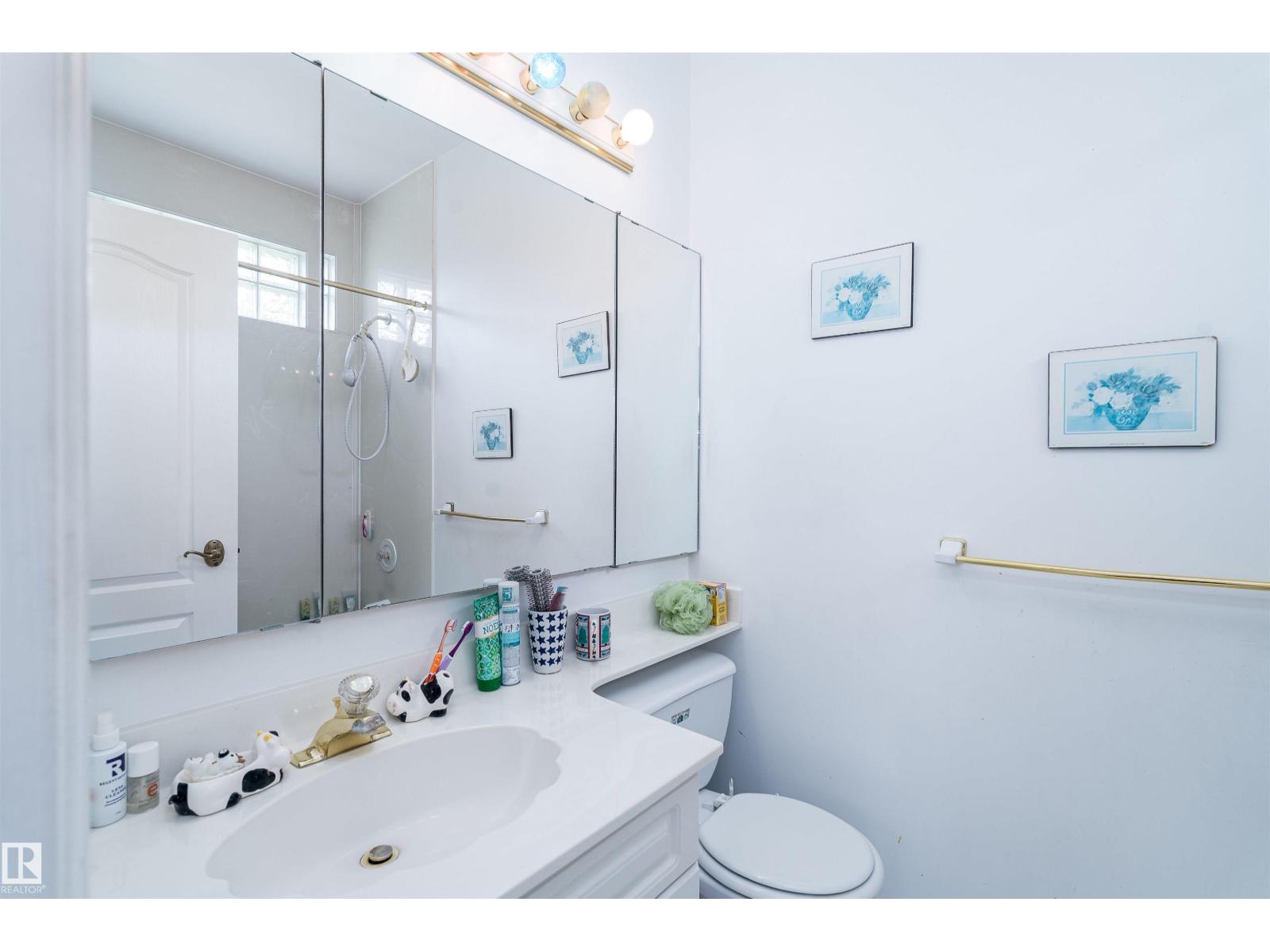 10812 5 AV SW, Edmonton