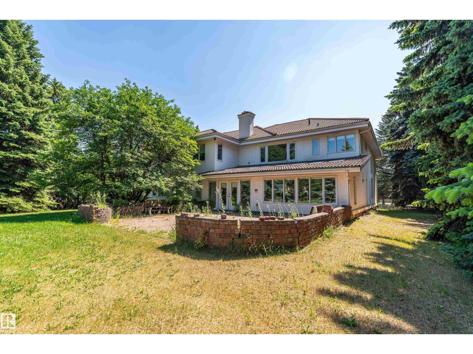 10812 5 AV SW, Edmonton