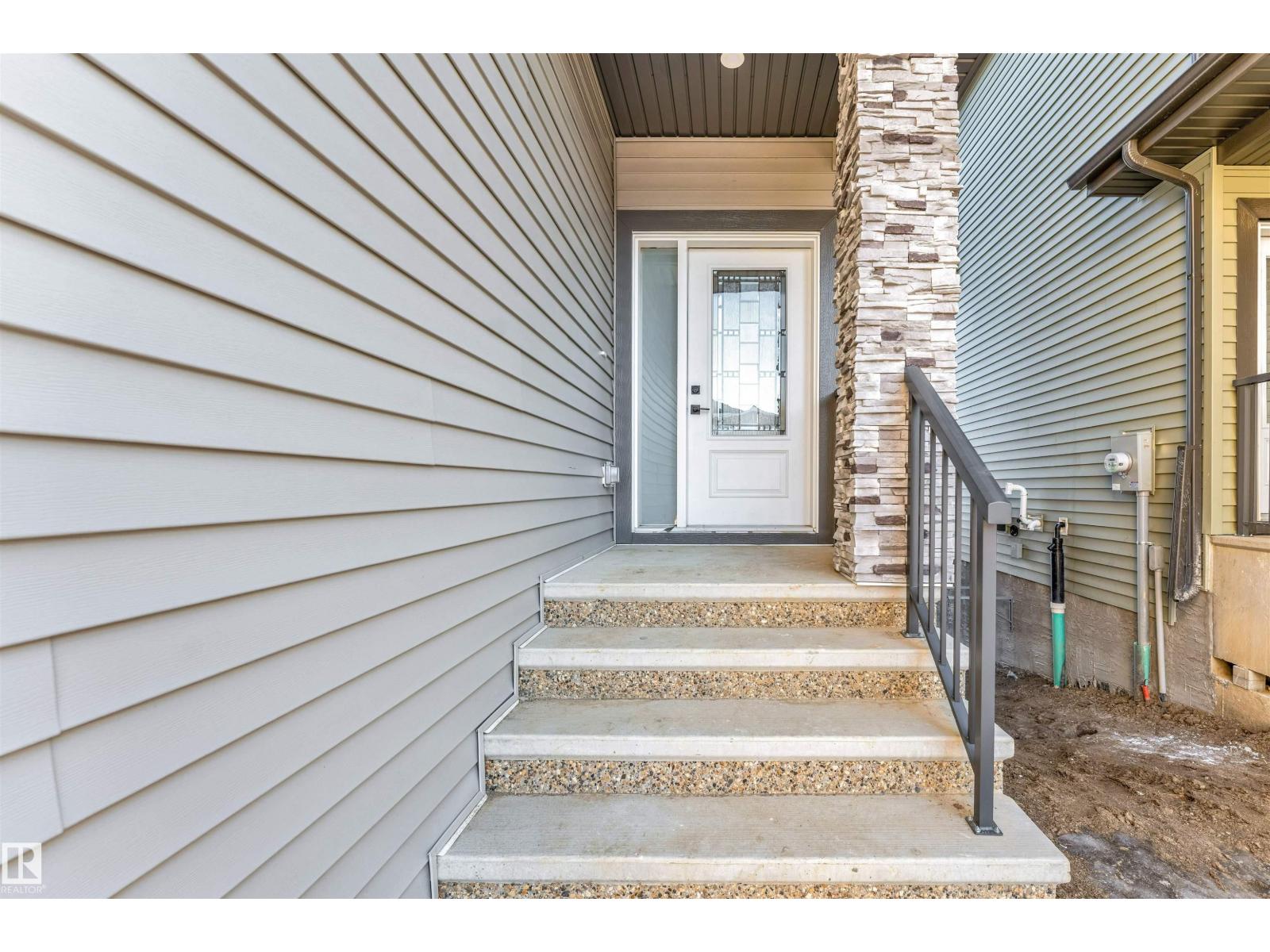 17 AXELWOOD CR, Spruce Grove