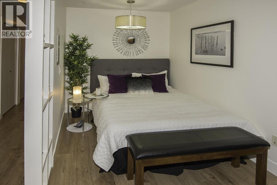 103 1868 W 5TH AVENUE, Vancouver