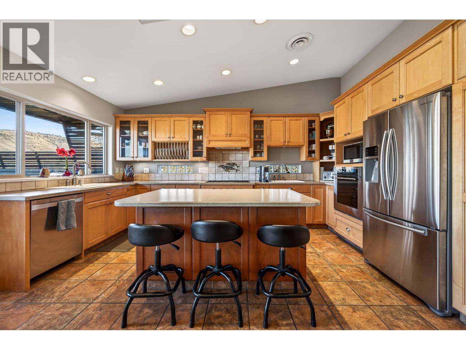 1386 Dominion Crescent, Kamloops