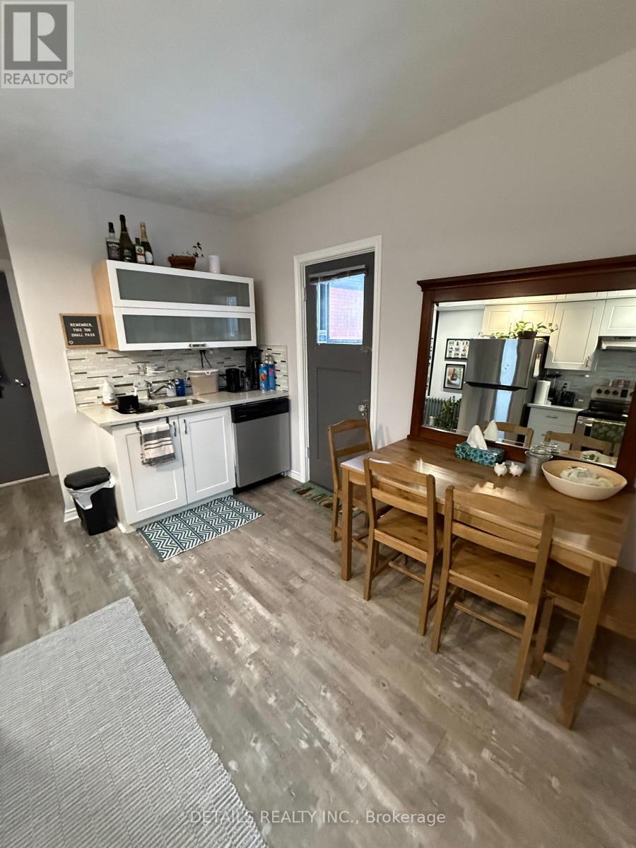698 COOPER STREET - 19