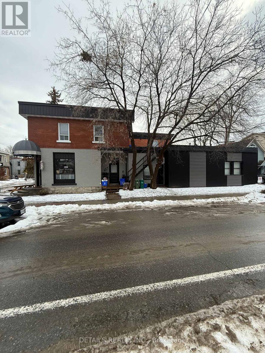 698 Cooper St & 115 Percy St