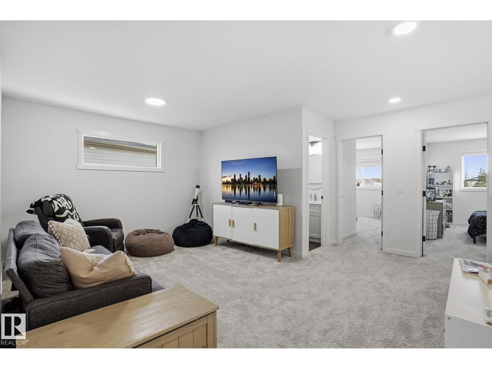 21 NETTLE CR, St. Albert