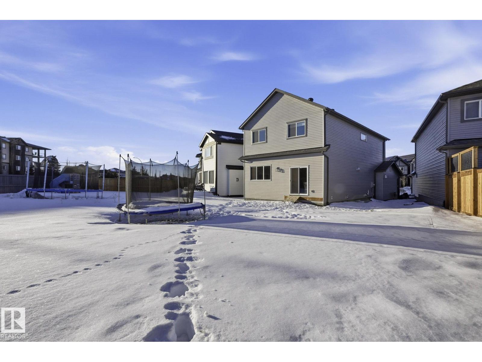 21 NETTLE CR, St. Albert
