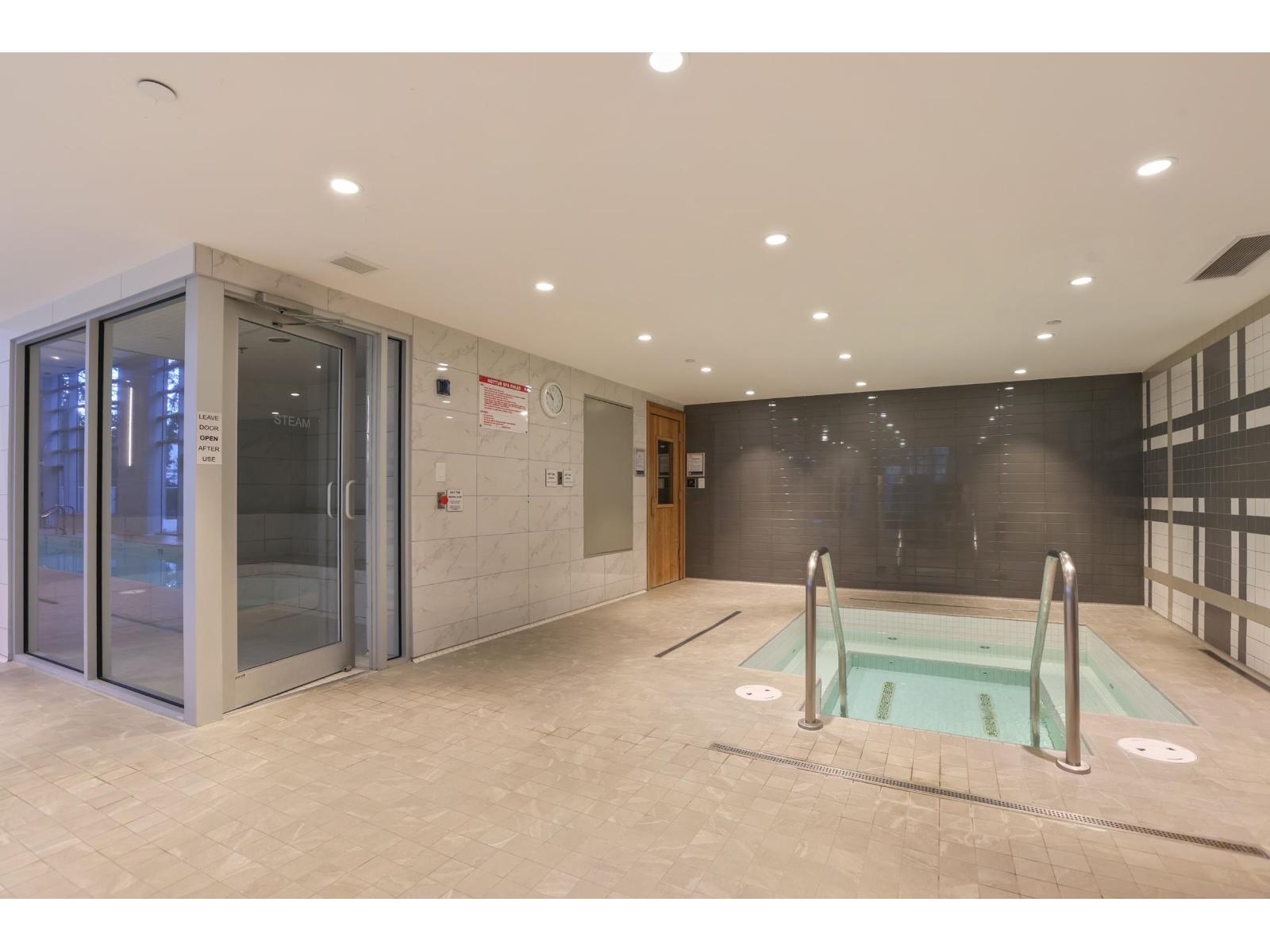 204 1501 VIDAL STREET, White Rock