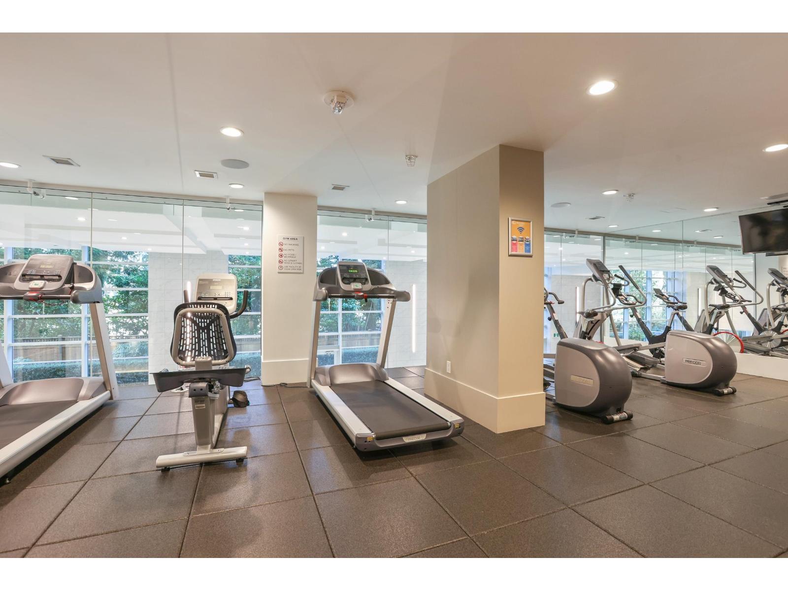 204 1501 VIDAL STREET, White Rock