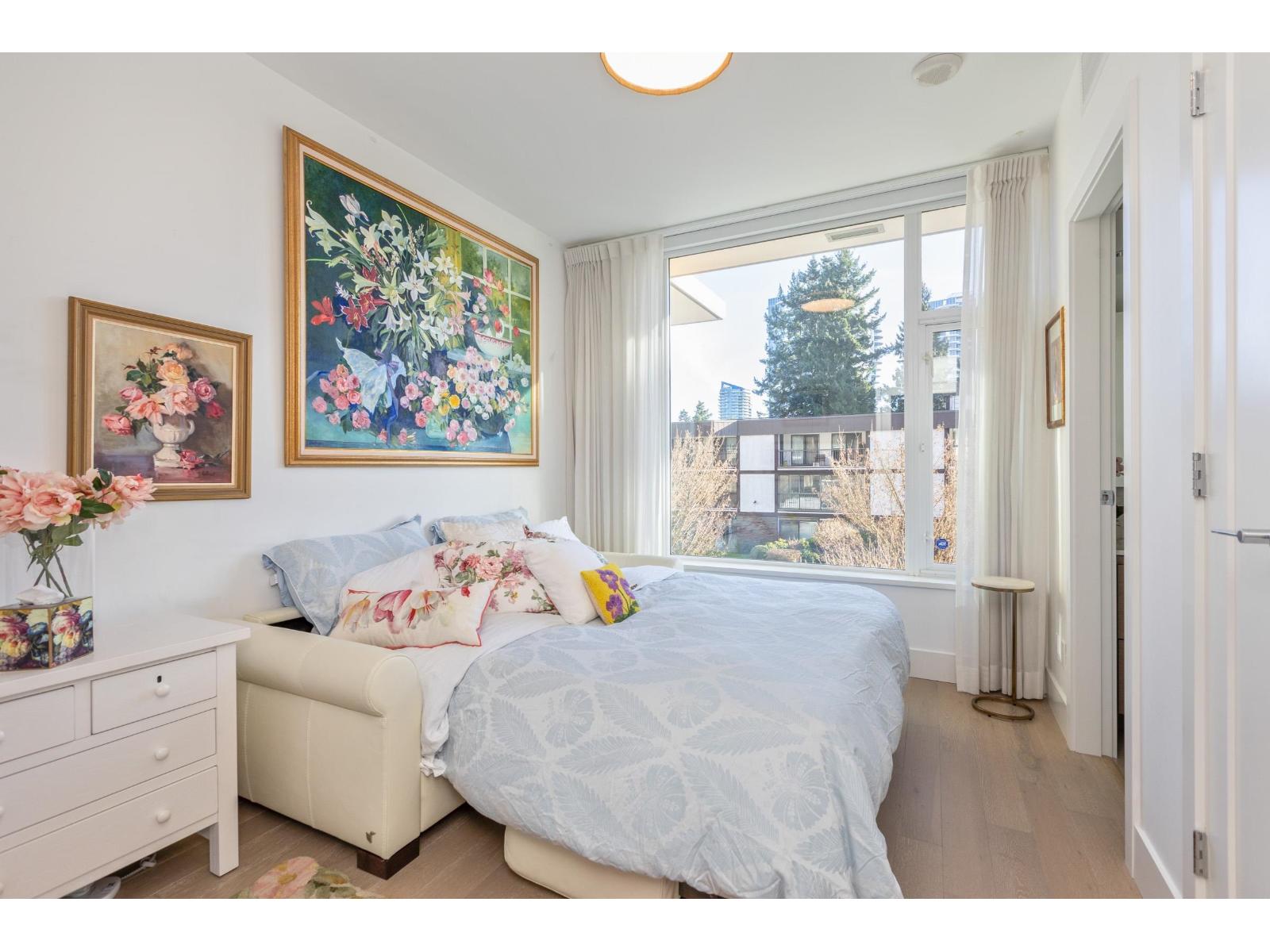 204 1501 VIDAL STREET, White Rock