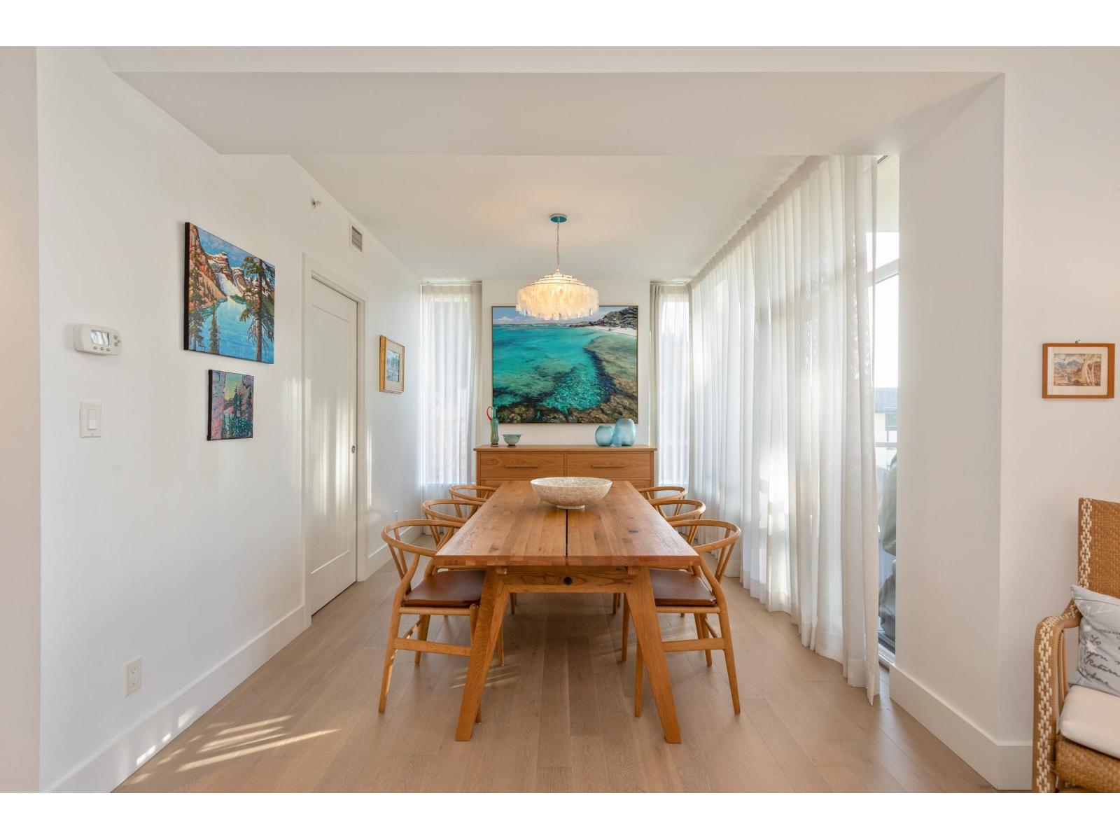 204 1501 VIDAL STREET, White Rock