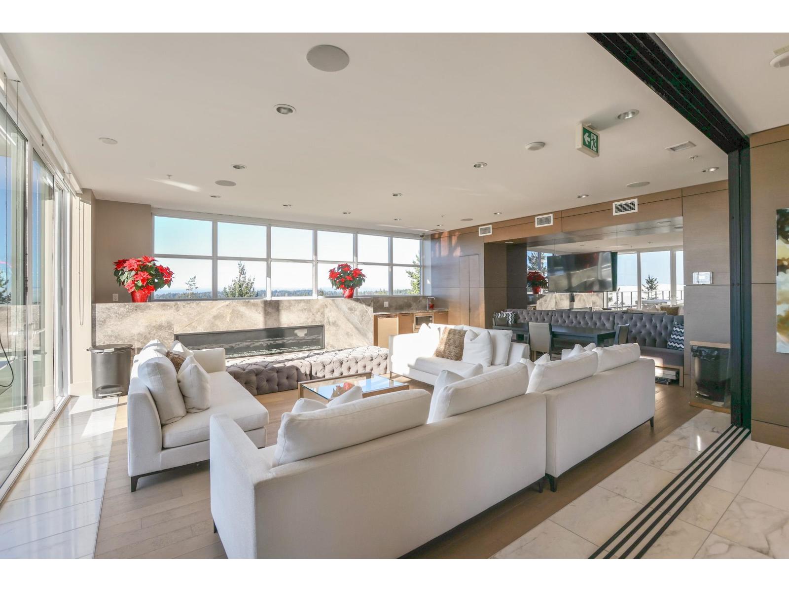 204 1501 VIDAL STREET, White Rock