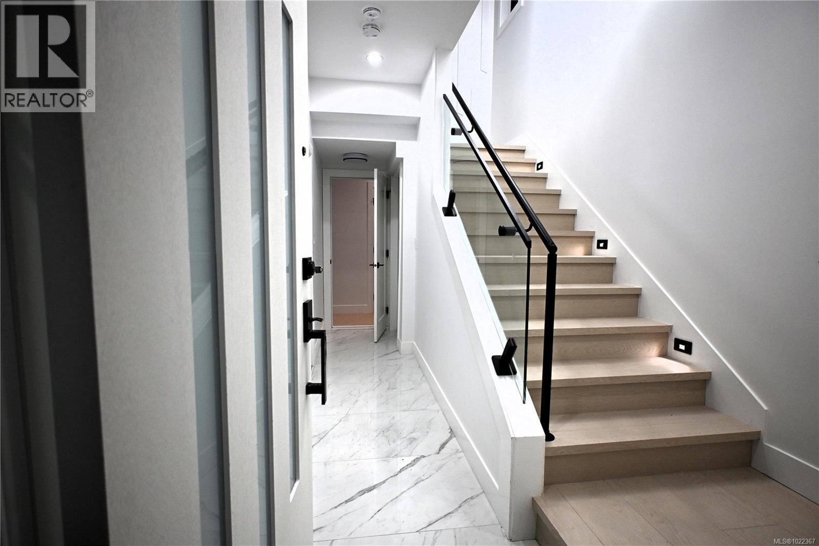 3927 Jingle Pot Rd, Nanaimo