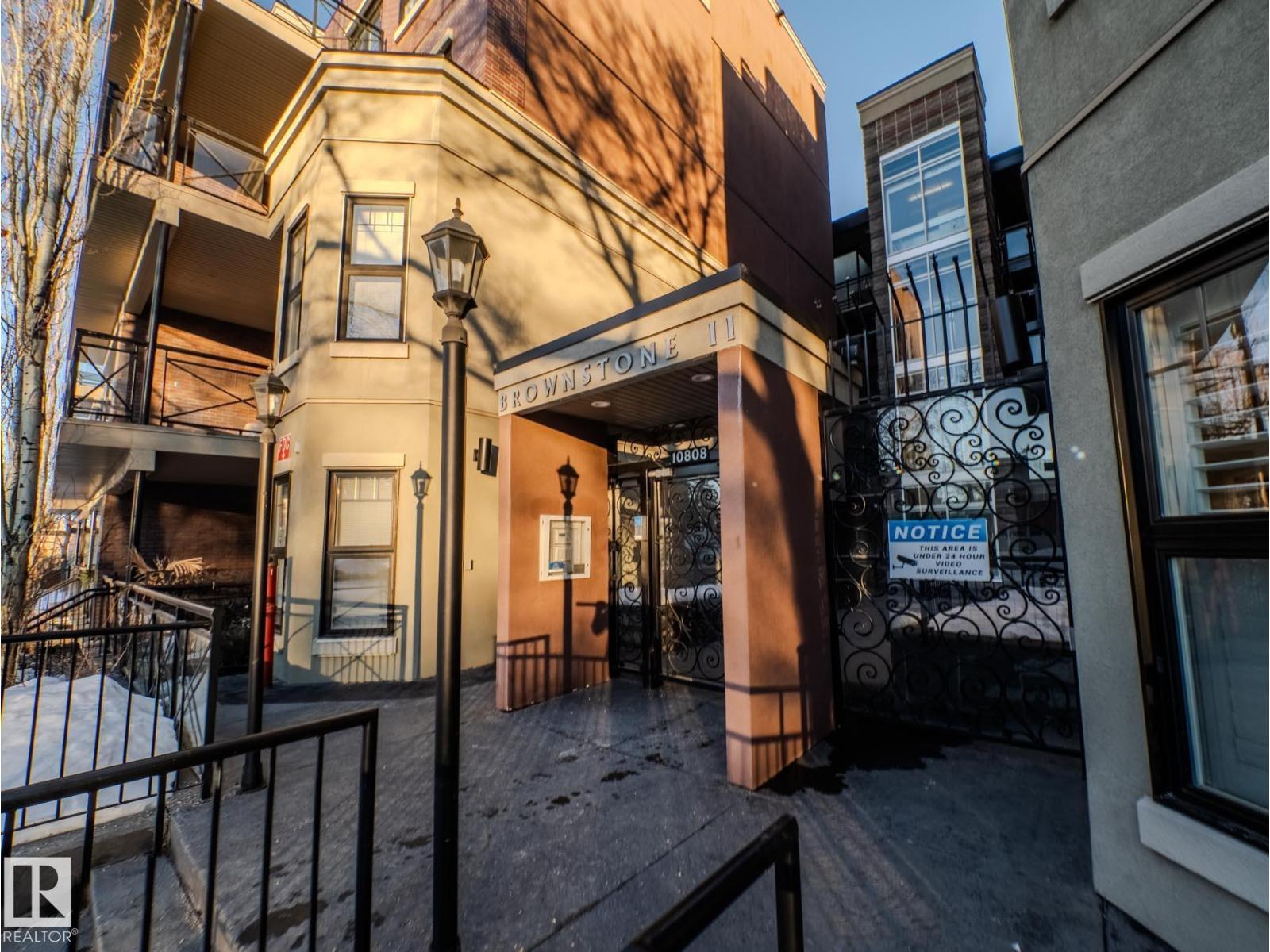 #310 10808 71 AV NW - 45
