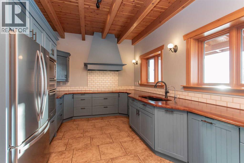 41115 Range Road 272, Rural Lacombe County