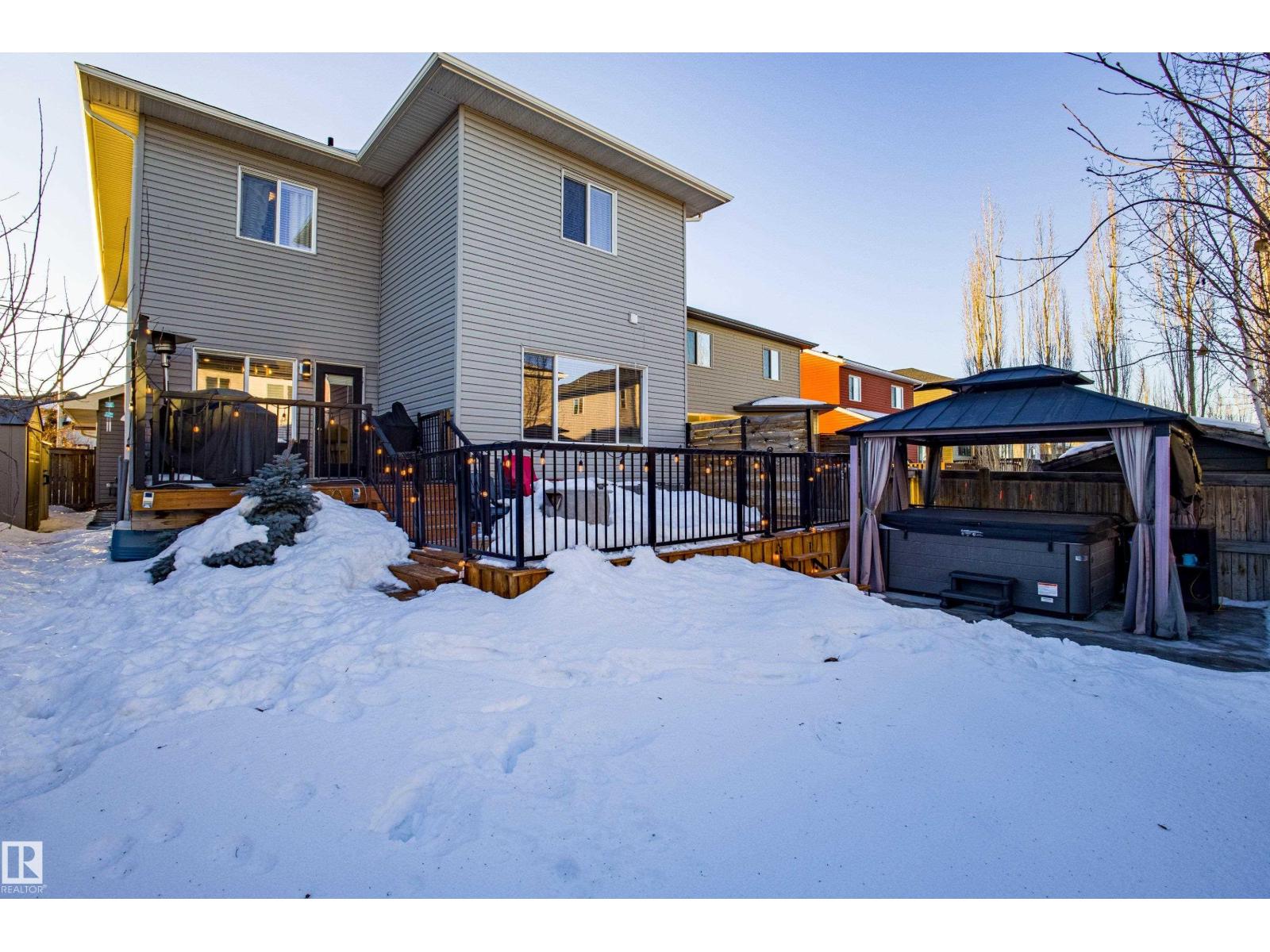 28 HILLDOWNS DR, Spruce Grove