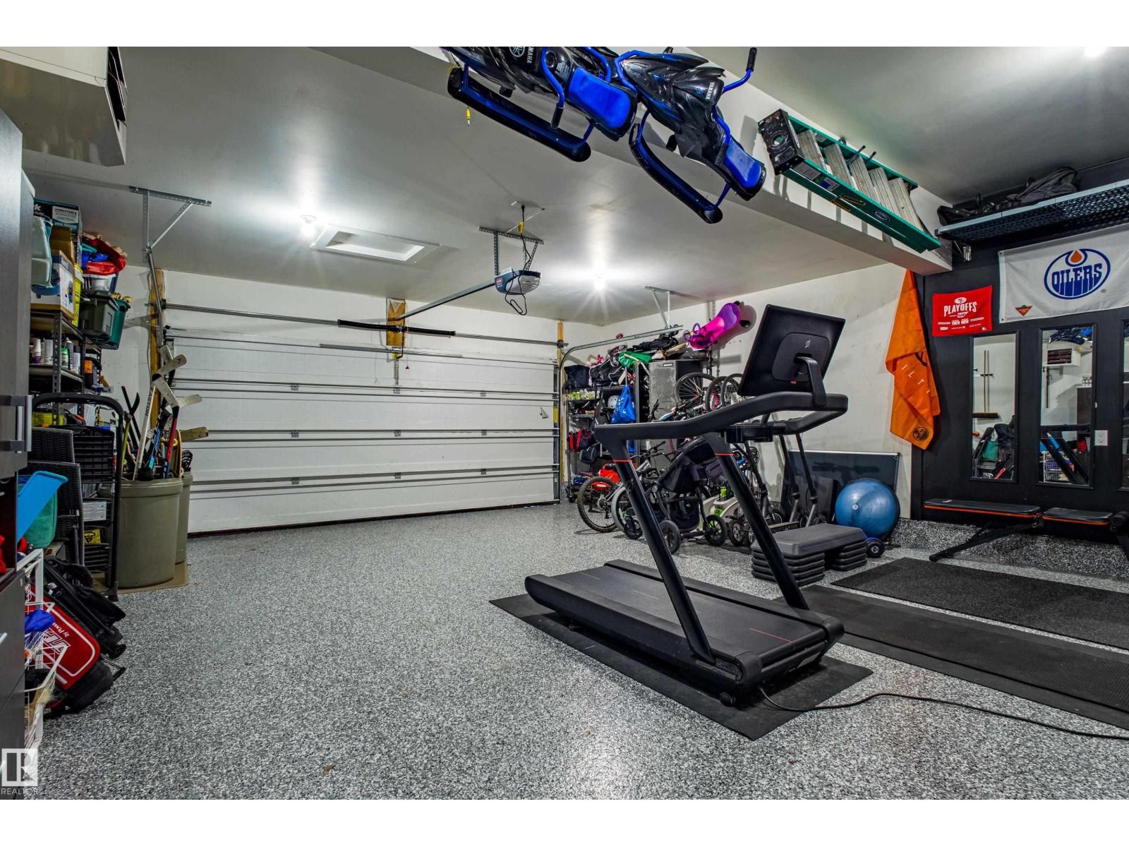 28 HILLDOWNS DR, Spruce Grove