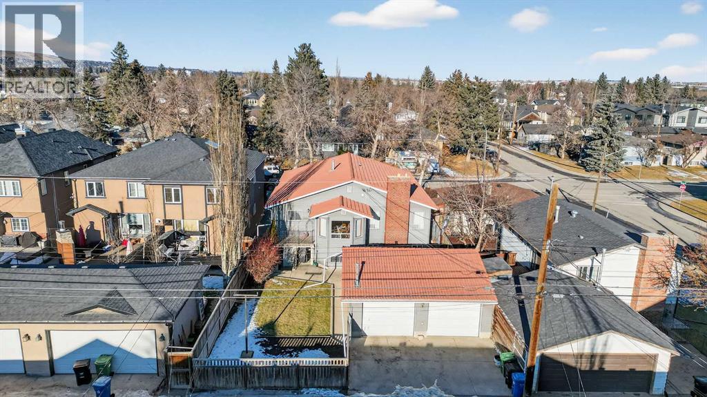 Single Family House Bungalow for Sale in   Avenue NE Winston Heights/Mountview Calgary 