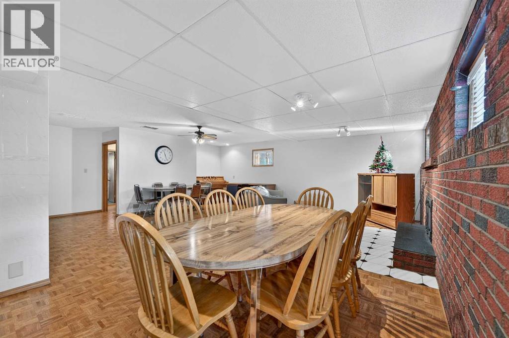 Single Family House Bungalow for Sale in   Avenue NE Winston Heights/Mountview Calgary 