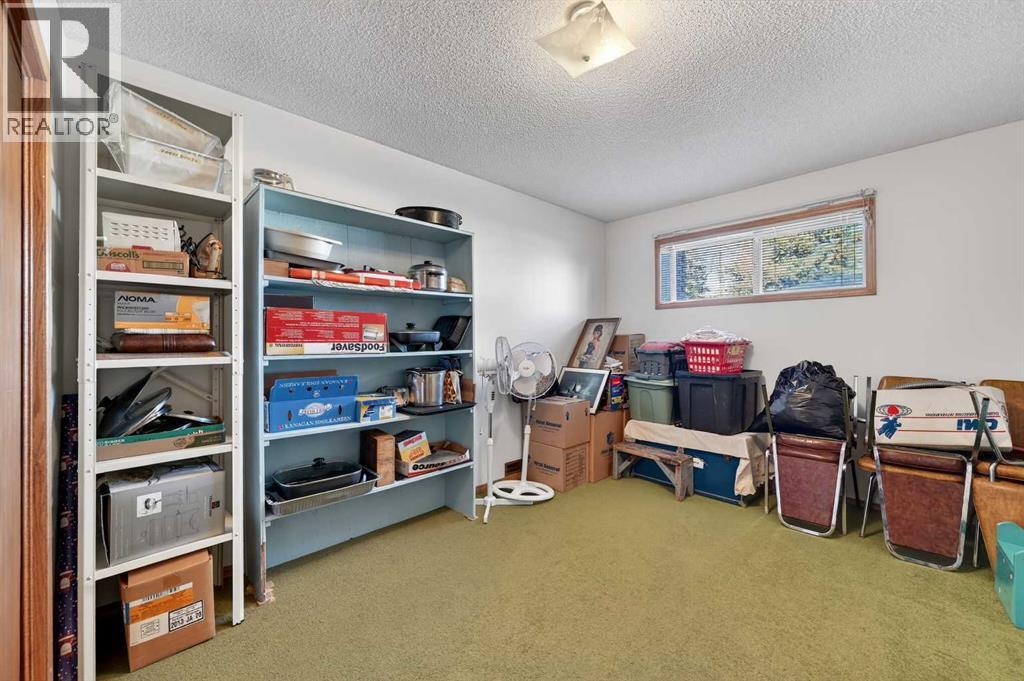 Single Family House Bungalow for Sale in   Avenue NE Winston Heights/Mountview Calgary 