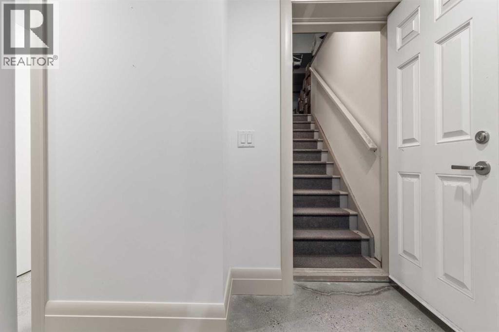 Single Family House for Sale in   Avenue NE Winston Heights/Mountview Calgary 