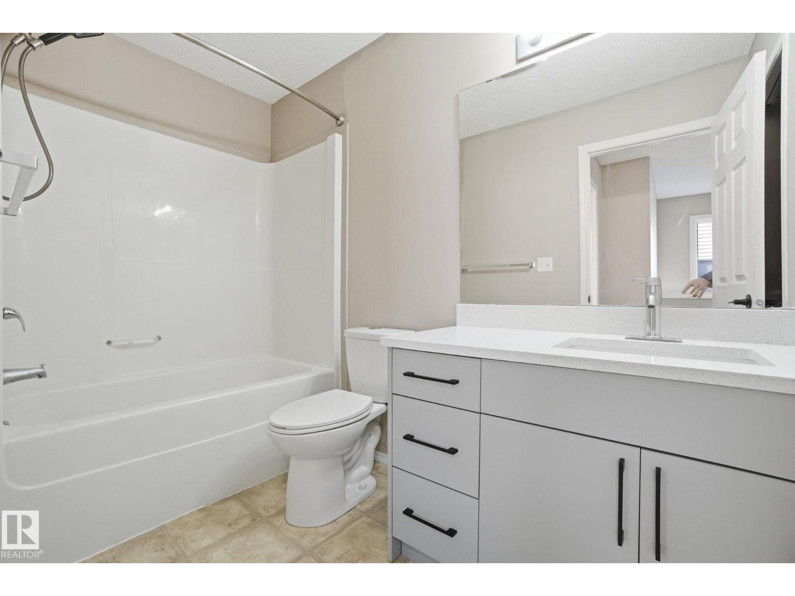 #41 2503 24 ST NW, Edmonton