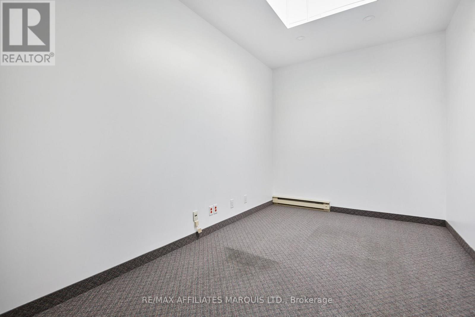 OFFICE UNIT 3 – 41 SECOND STREET W