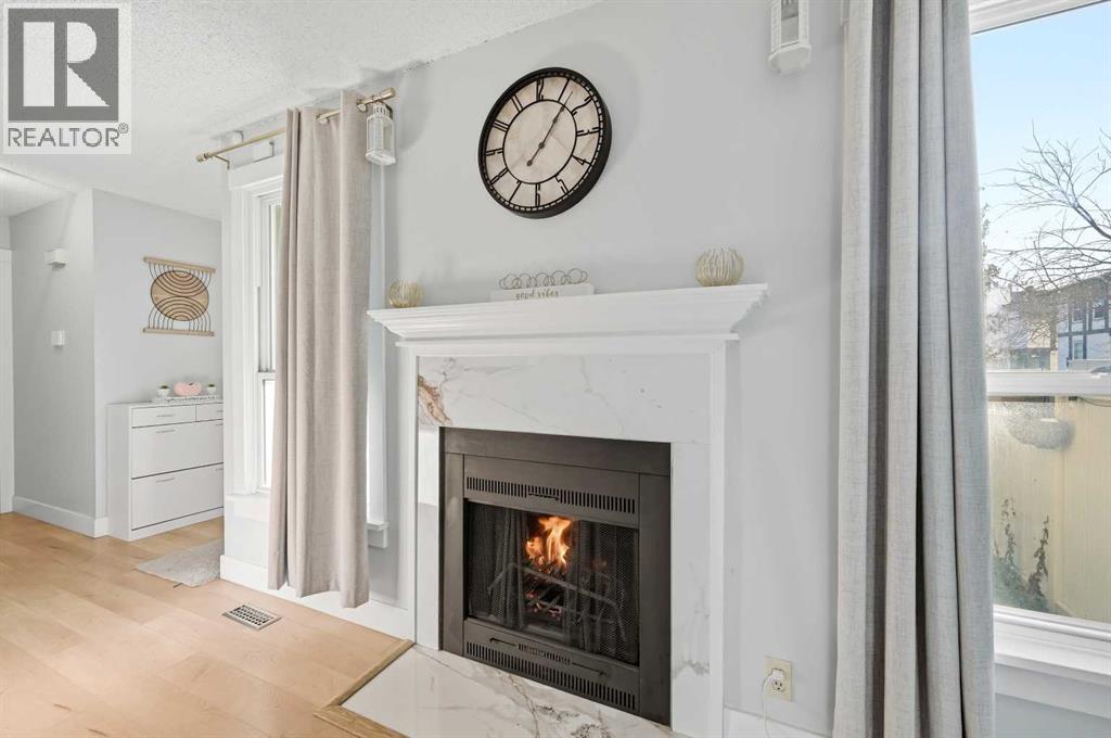 Single Family House for Sale in    Street NE Pineridge Calgary 