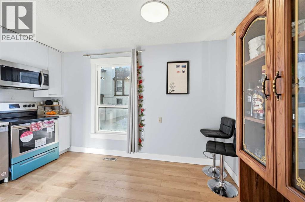 Single Family House for Sale in    Street NE Pineridge Calgary 