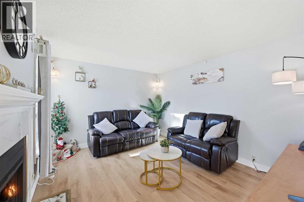 Single Family House for Sale in    Street NE Pineridge Calgary 