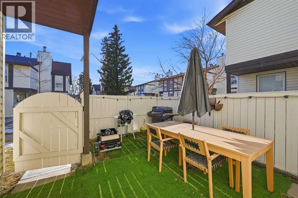 Single Family House for Sale in    Street NE Pineridge Calgary 