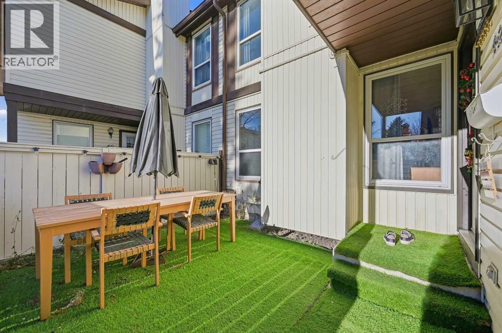 Single Family House for Sale in    Street NE Pineridge Calgary 