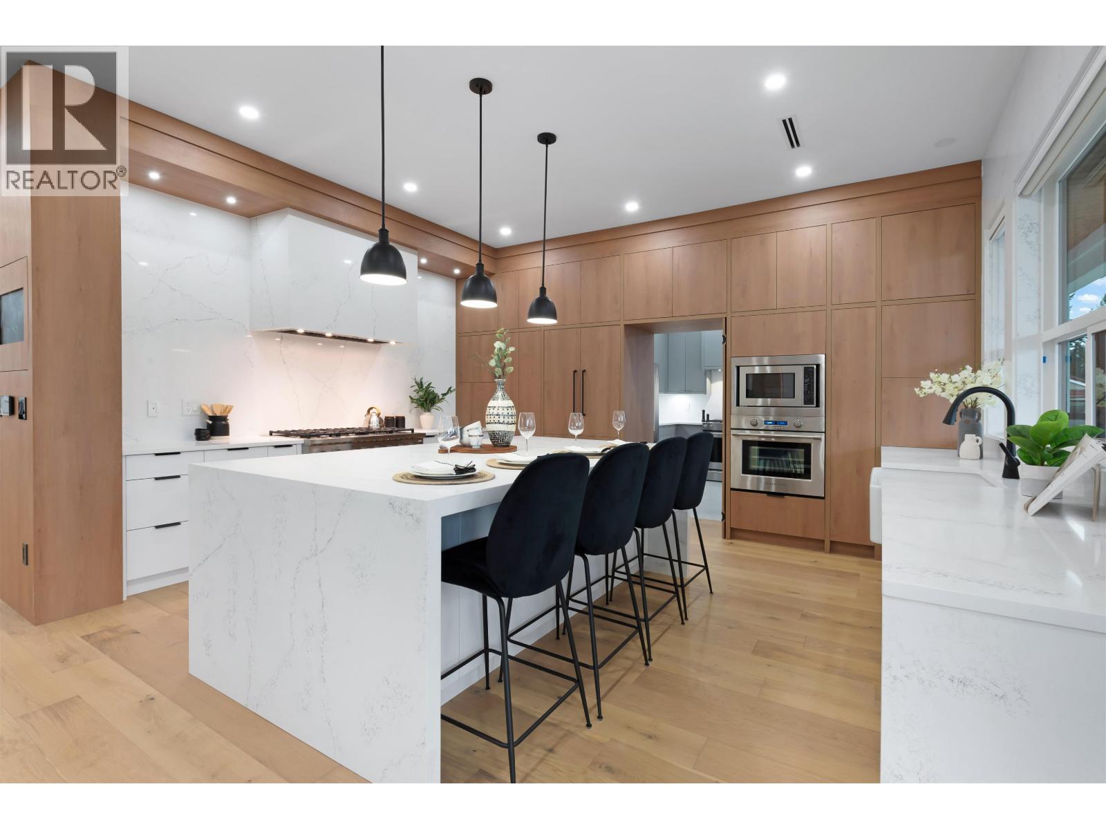 1846 LEMAX AVENUE, Coquitlam