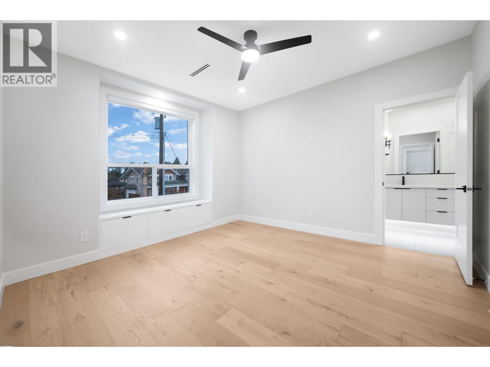 1846 LEMAX AVENUE, Coquitlam