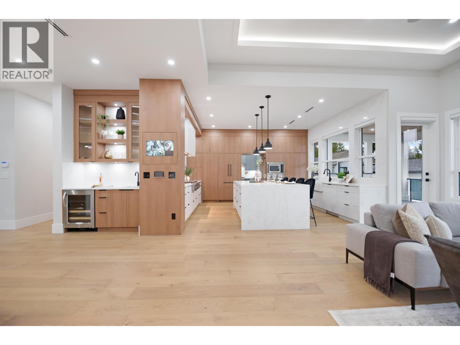 1846 LEMAX AVENUE, Coquitlam