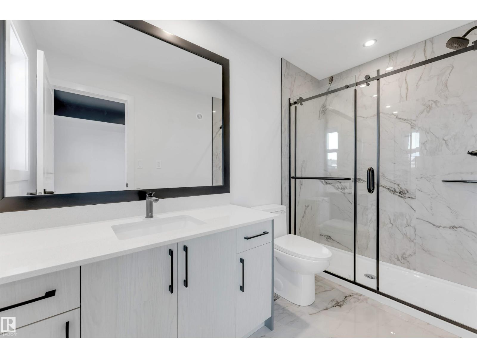 18 AXELWOOD CR, Spruce Grove