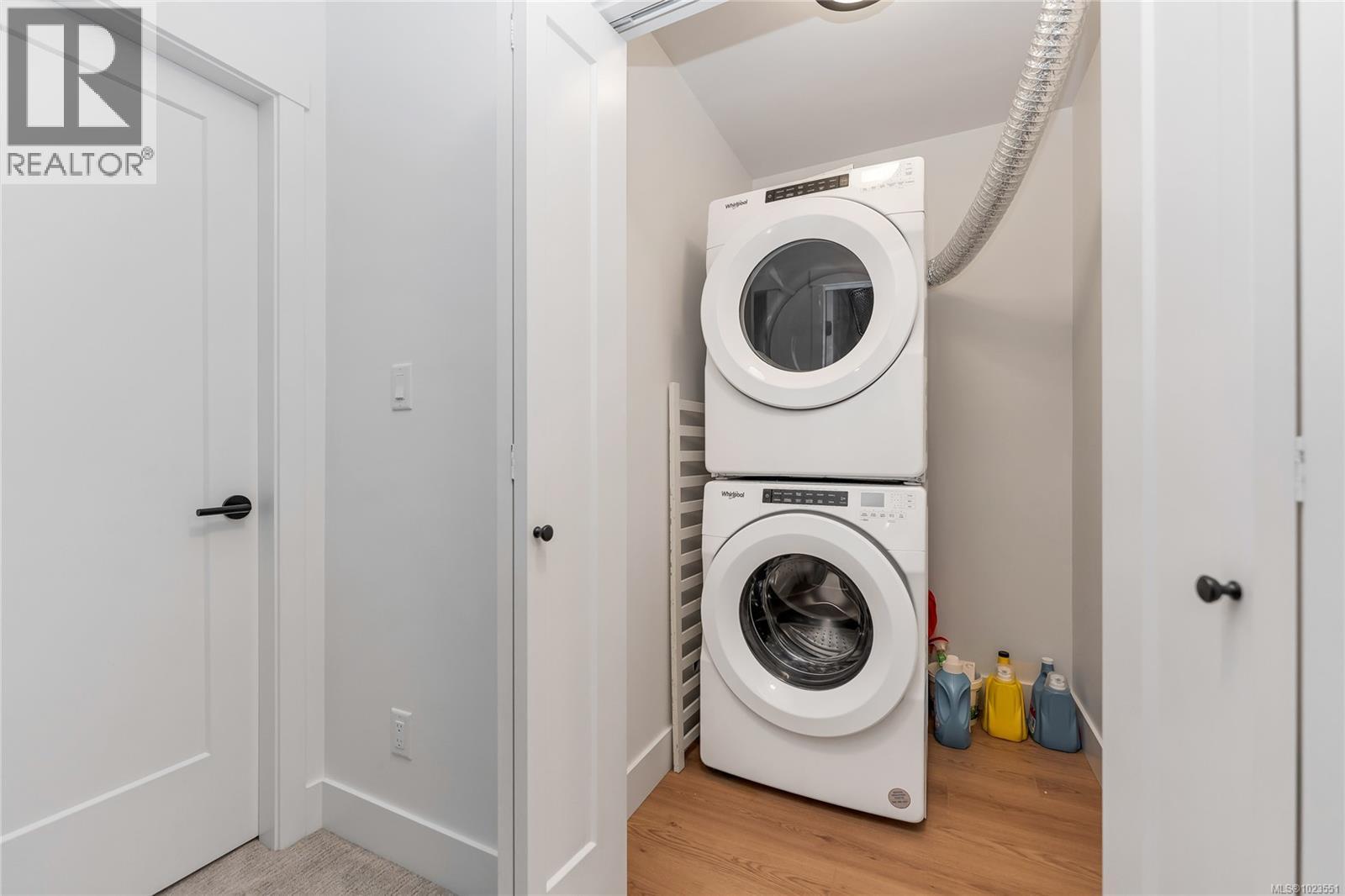 66 255 Caspian Dr, Colwood