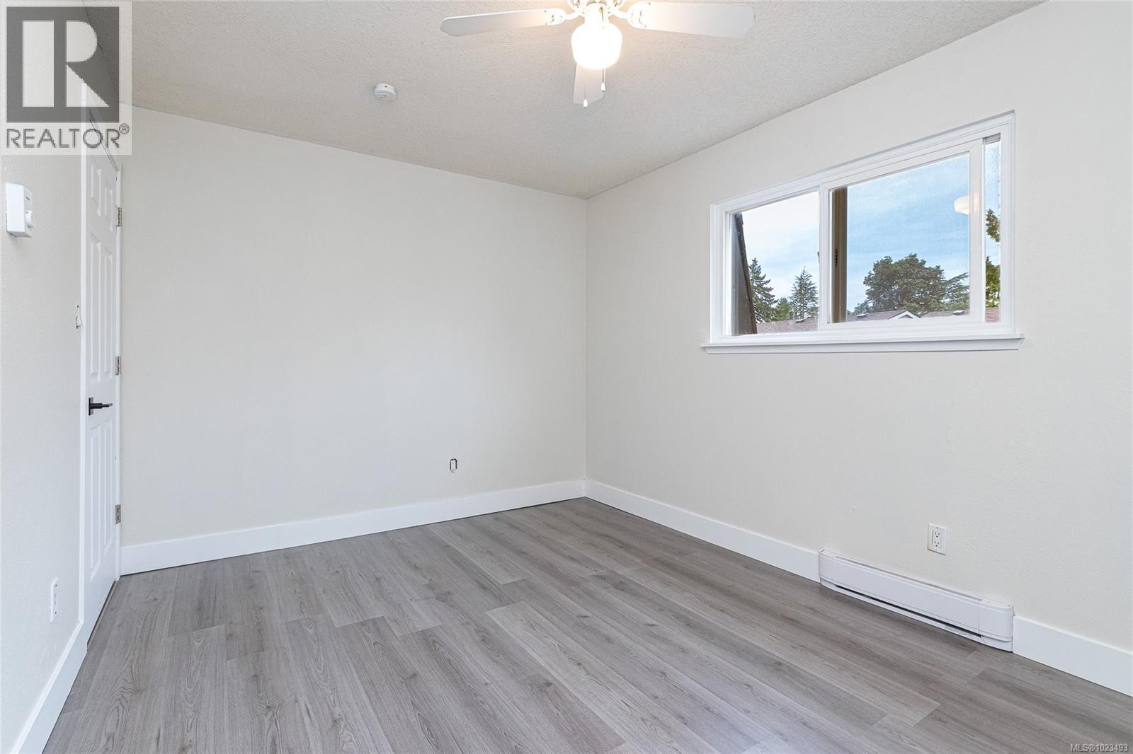 9 7675 East Saanich Road, Central Saanich