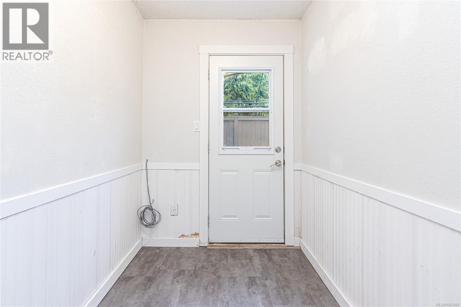 9 7675 East Saanich Road, Central Saanich