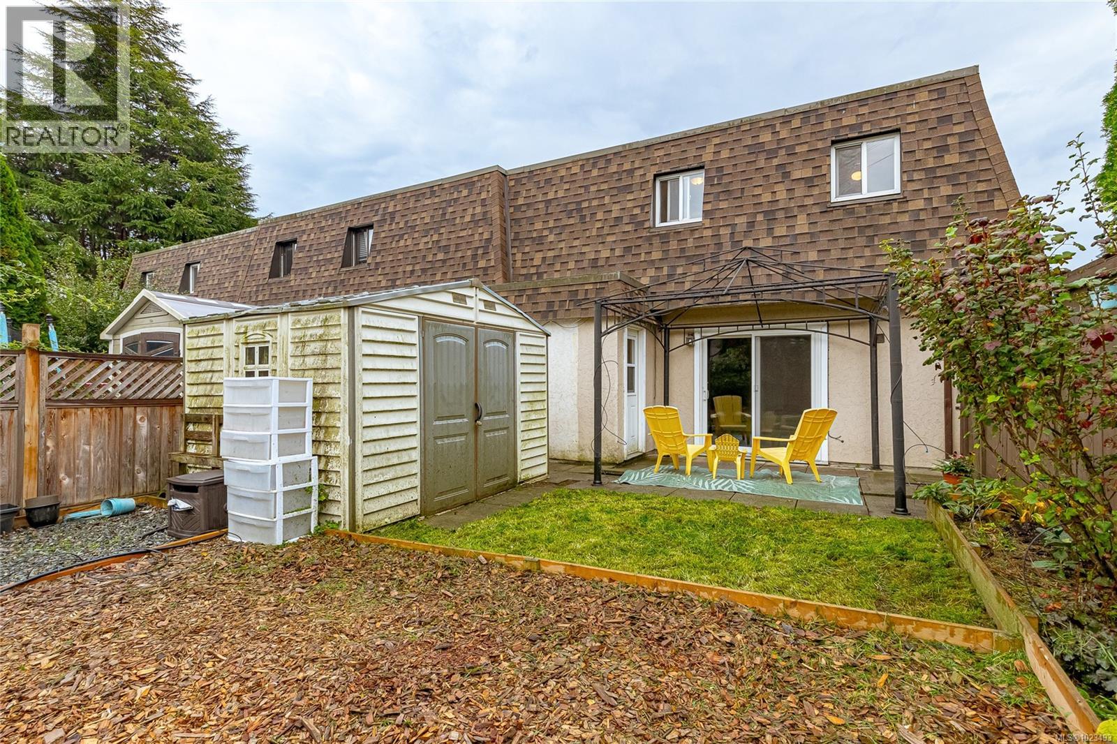 9 7675 East Saanich Road, Central Saanich