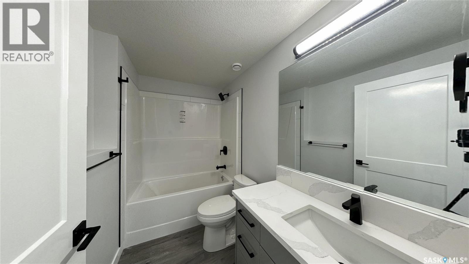 503 KINLOCH COURT - 37