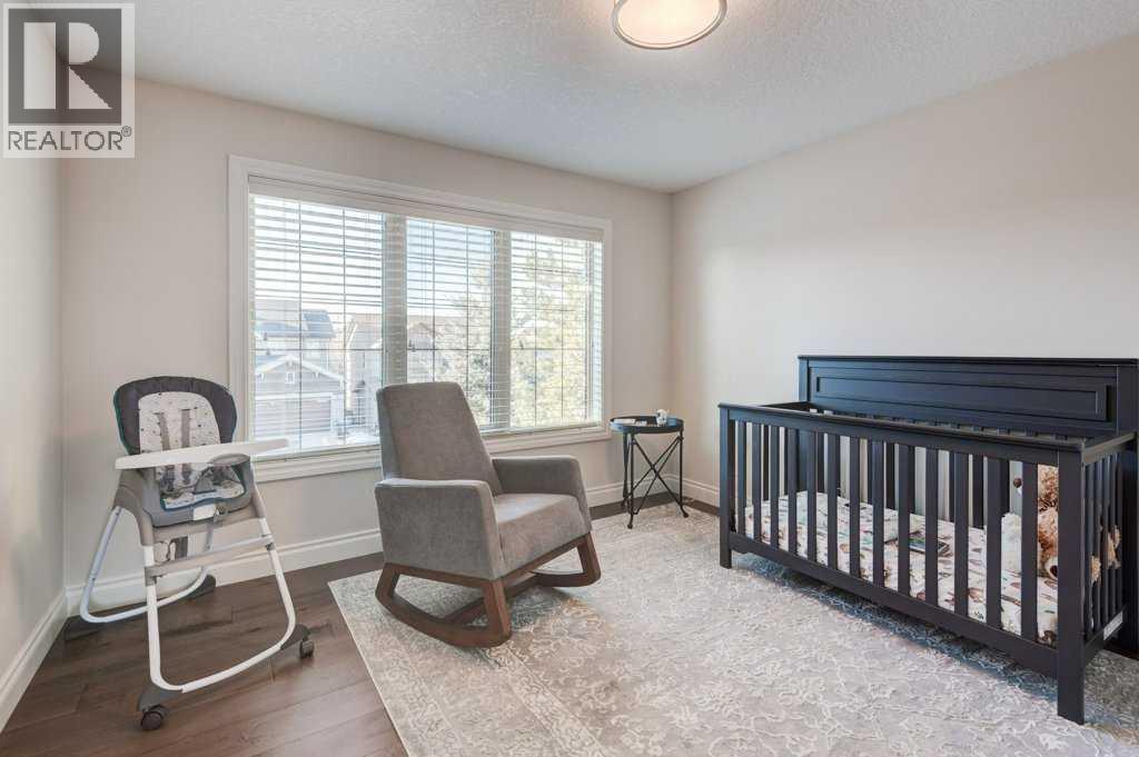 Single Family House for Sale in  Evergreen Circle SW Evergreen Calgary 