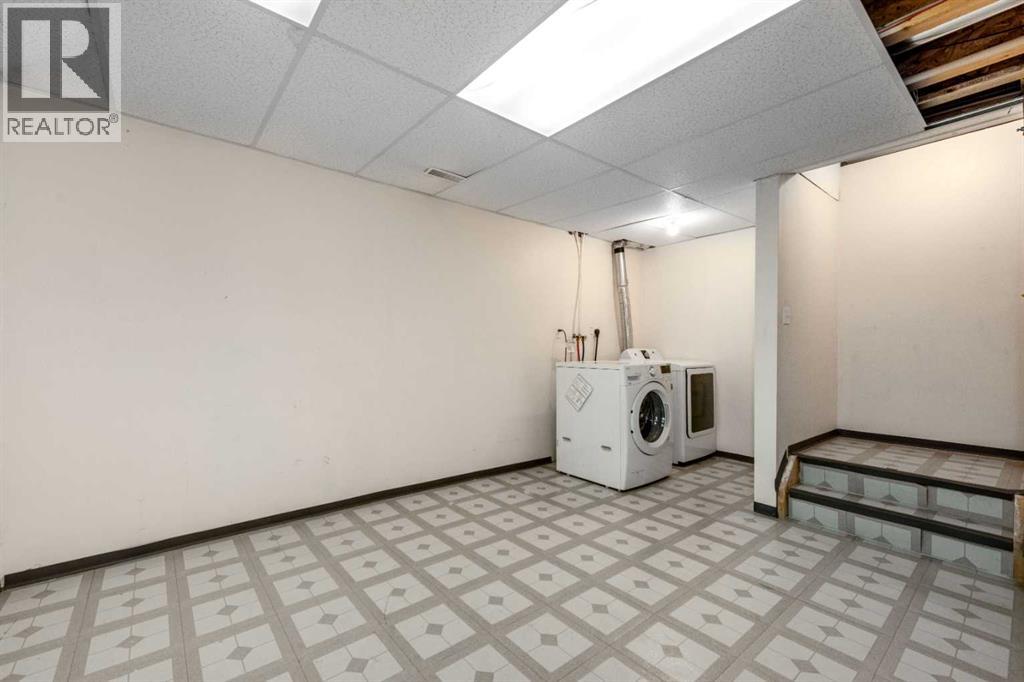 Single Family House for Sale in   Tarawood Lane NE Taradale Calgary 