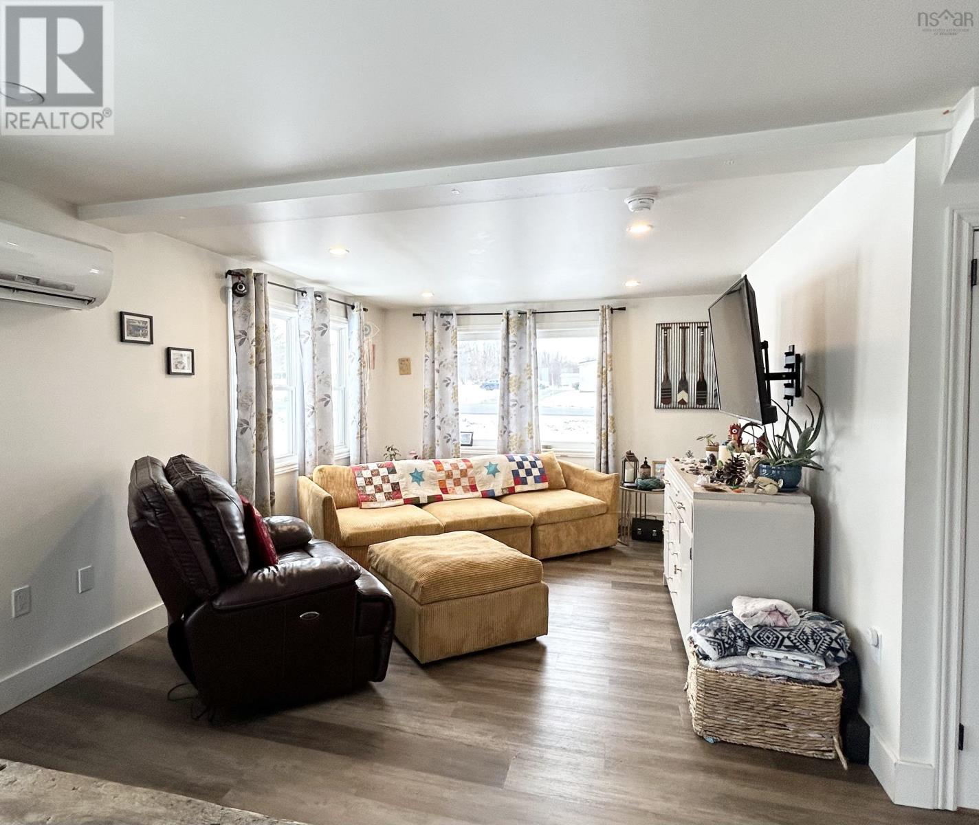 2843 Crowley Road - 13