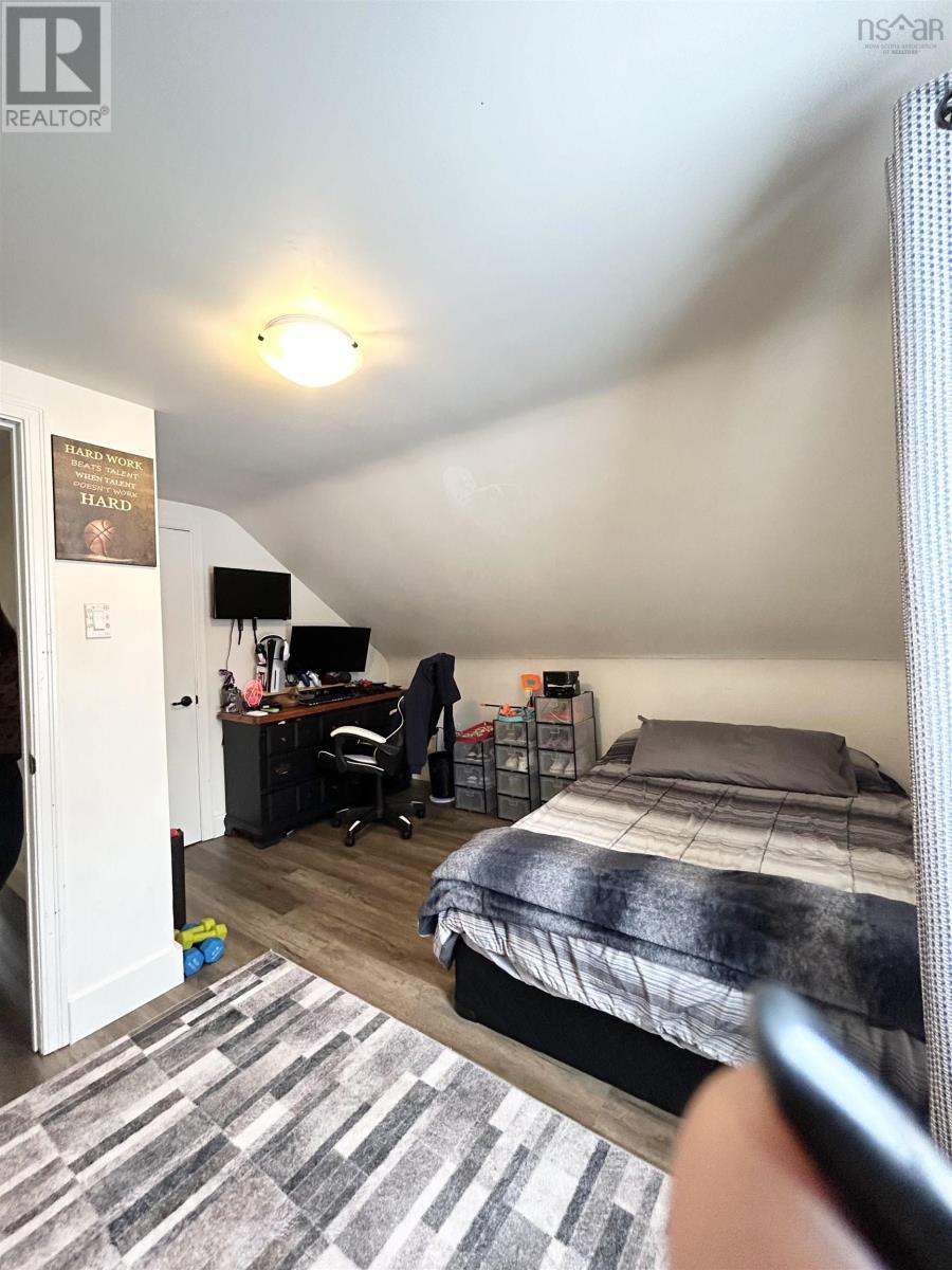 2843 Crowley Road - 27