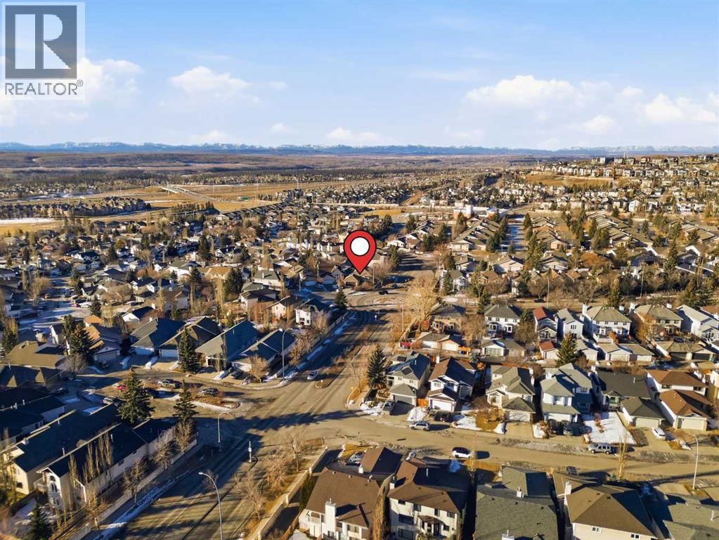 Single Family House Bi-level for Sale in  Sierra Morena Court SW Signal Hill Calgary 