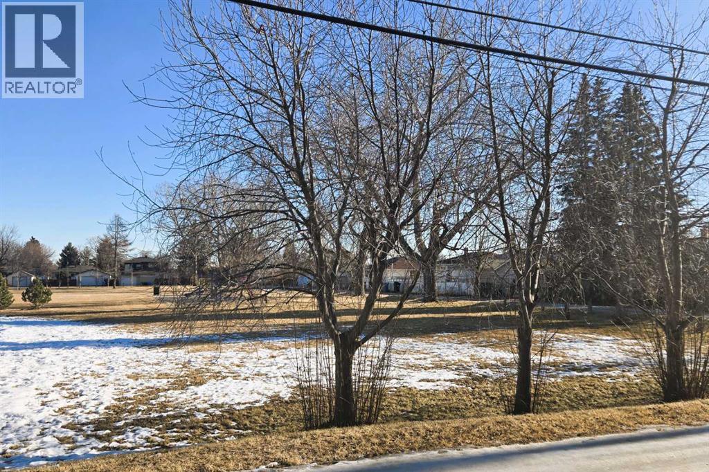 Single Family House Bungalow for Sale in  Montrose Crescent NE Winston Heights/Mountview Calgary 