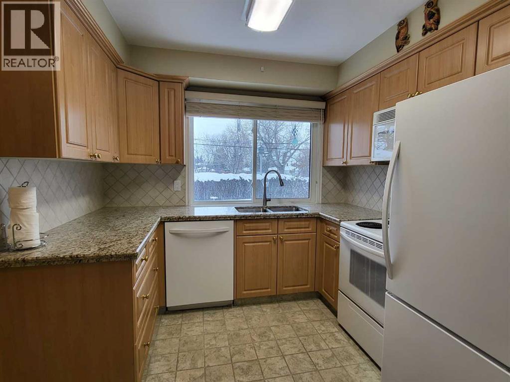 Single Family House Bungalow for Sale in  Montrose Crescent NE Winston Heights/Mountview Calgary 