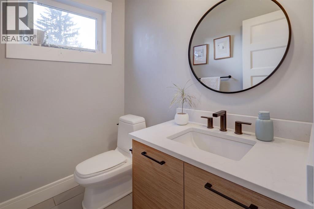 Single Family House for Sale in   Avenue NE Winston Heights/Mountview Calgary 