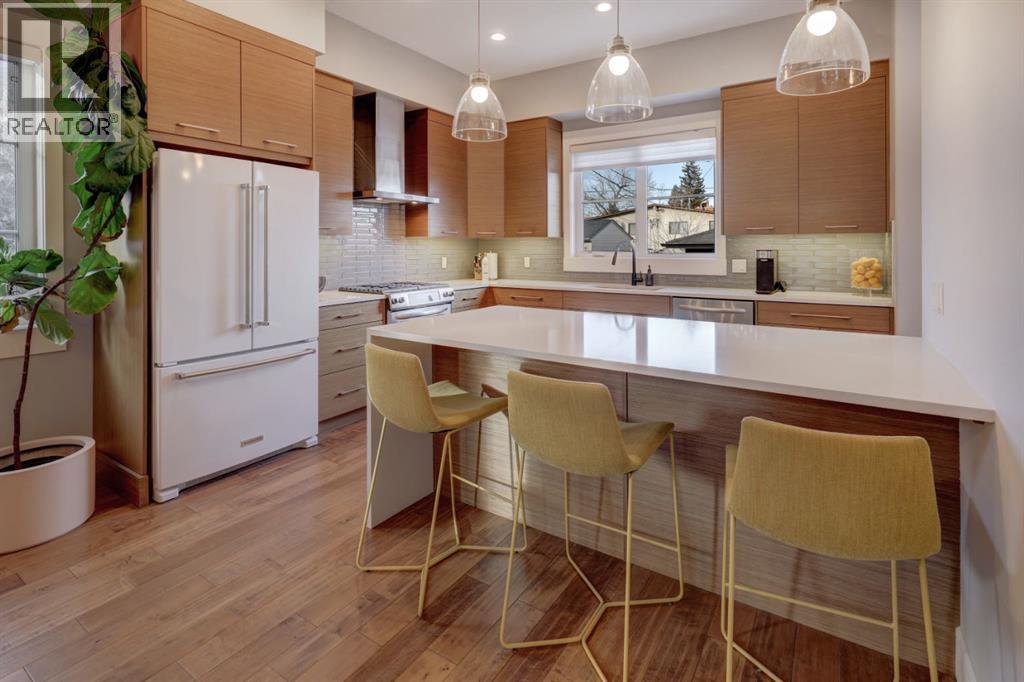 Single Family House for Sale in   Avenue NE Winston Heights/Mountview Calgary 