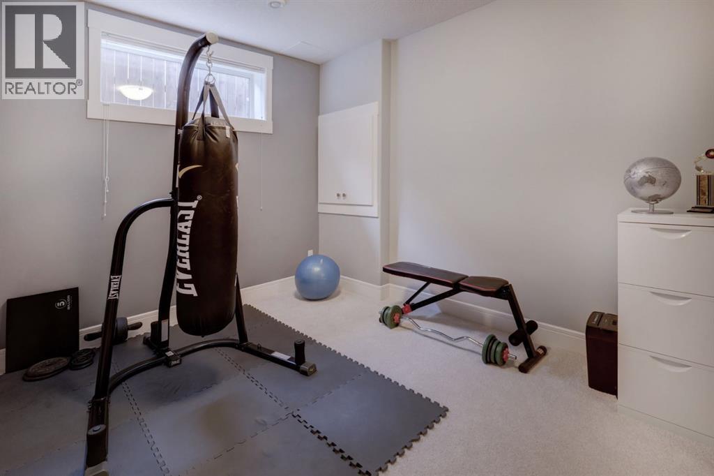 Single Family House for Sale in   Avenue NE Winston Heights/Mountview Calgary 